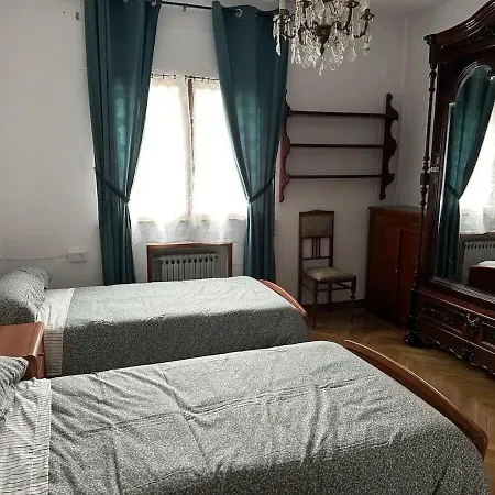 شقة Piso Amplio Y Confortable En Ramon Ferreiro *