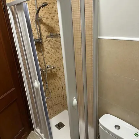 Piso Amplio Y Confortable En Ramon Ferreiro *